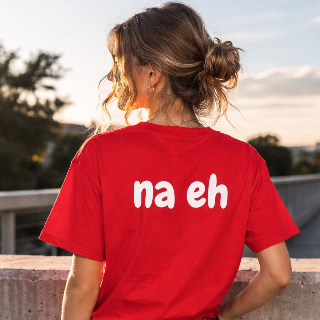 Oversized rotes T-Shirt "na eh" für Damen und Herren - Streetwear-Style.
